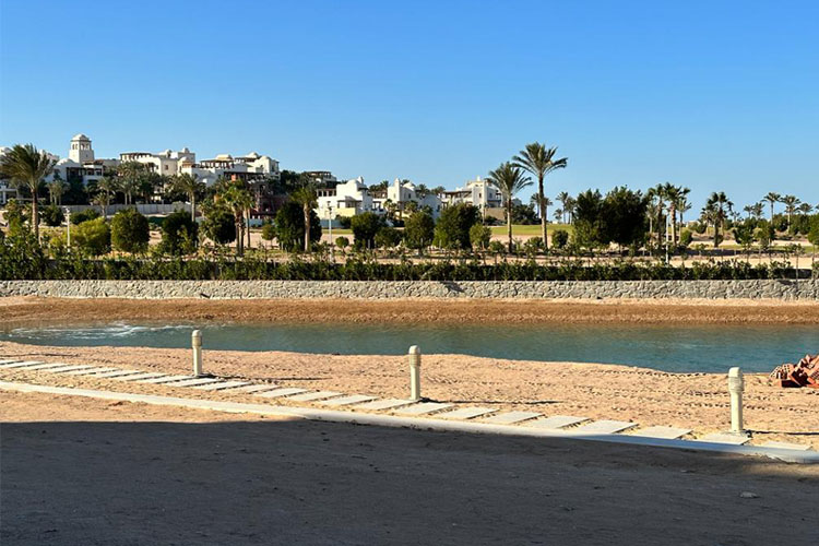 Apartment with Lagoon, Golf & Pool view - 0